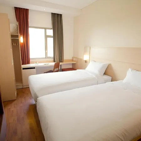 Ibis Saigon South Hotel Ho Chi Minh City Exterior photo